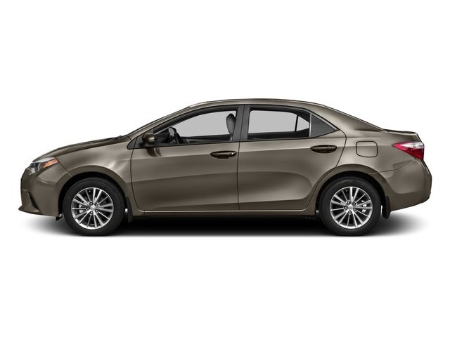 2016 Toyota Corolla LE photo 3