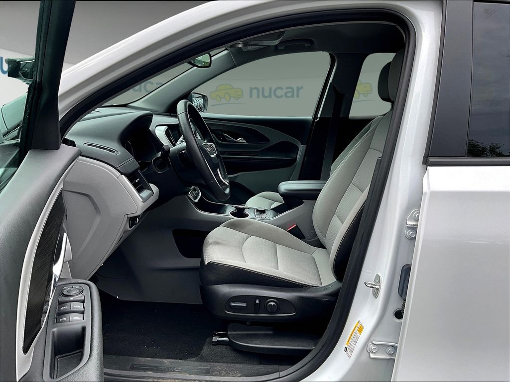 2023 Gmc Terrain SLE photo 12
