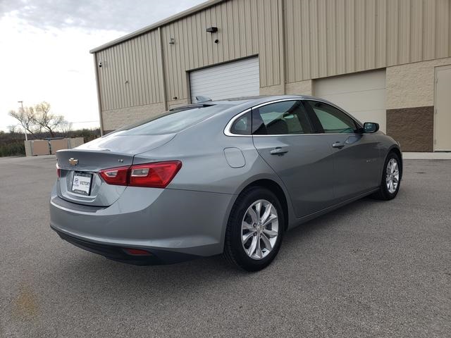 2023 Chevrolet Malibu 1LT photo 4