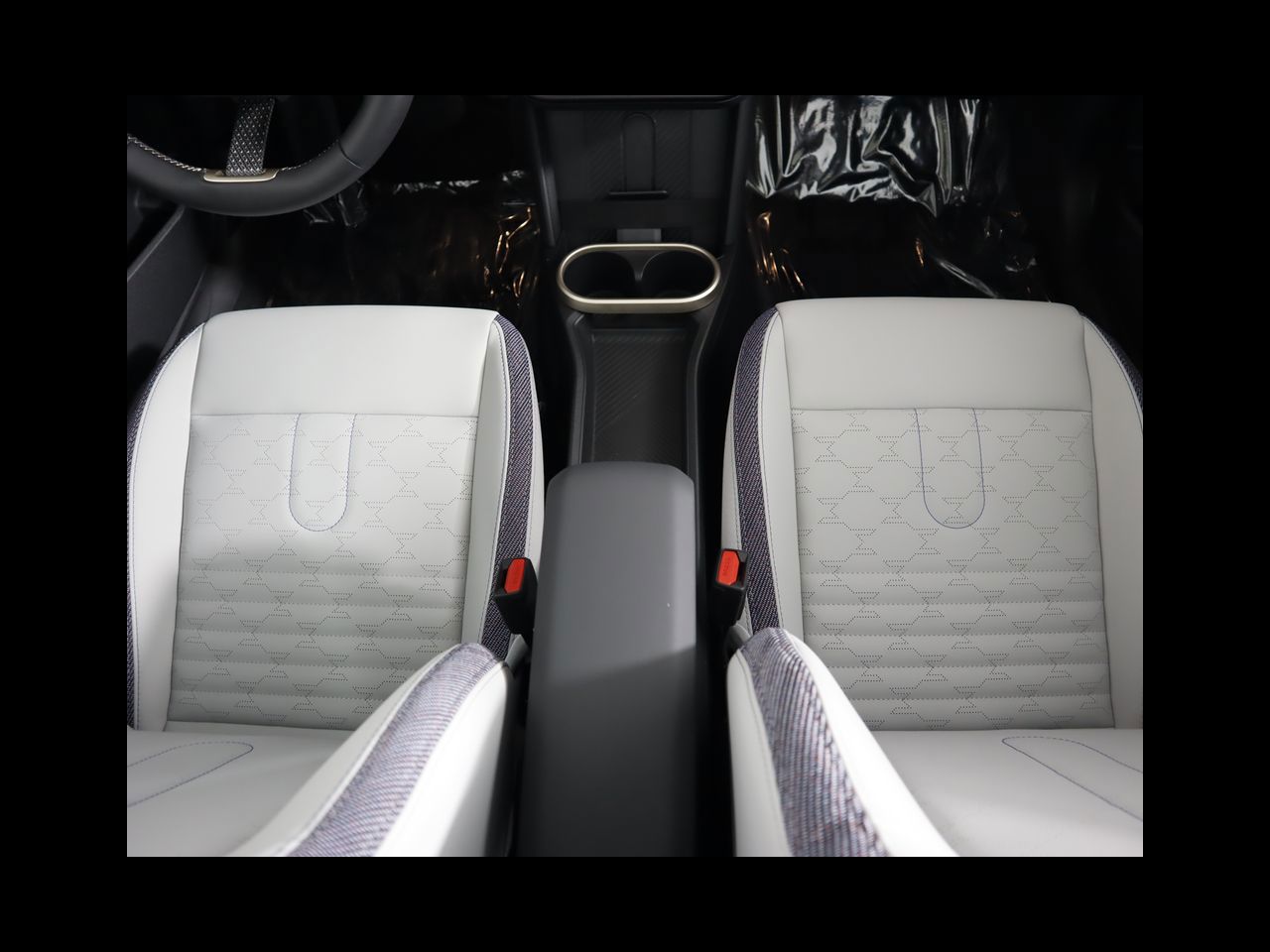 2025 Mini Cooper 2 Door Hardtop Signature photo 17