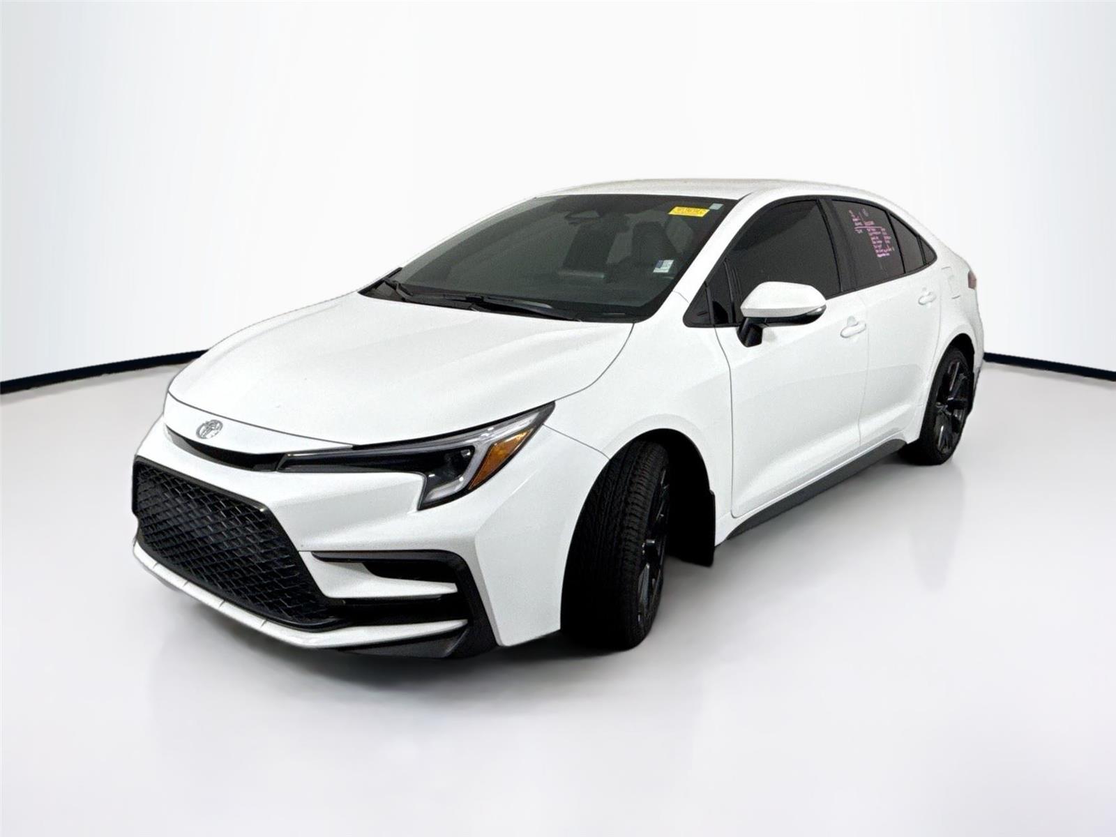 2025 Toyota Corolla SE photo 2