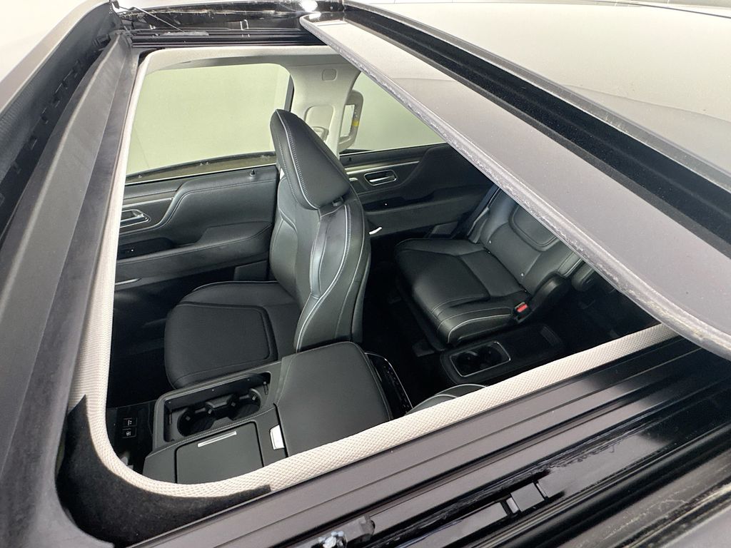2025 Infiniti QX80 Luxe photo 20