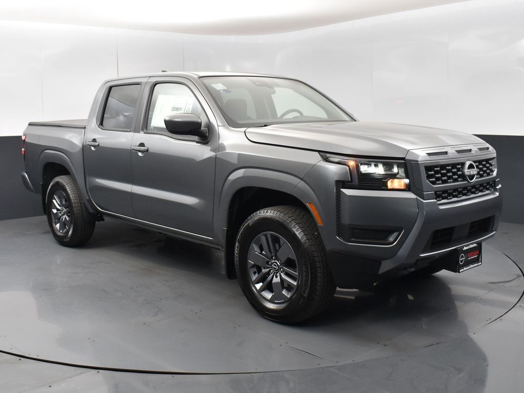 2026 Nissan Frontier SV's photo