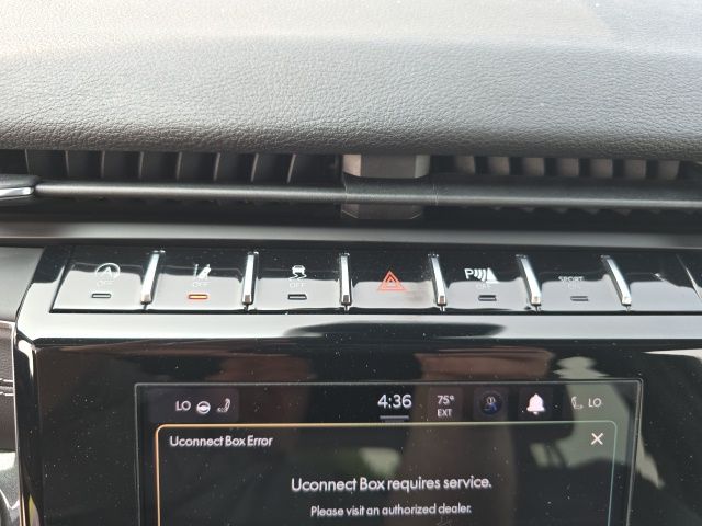 2022 Jeep Grand Cherokee Altitude photo 14