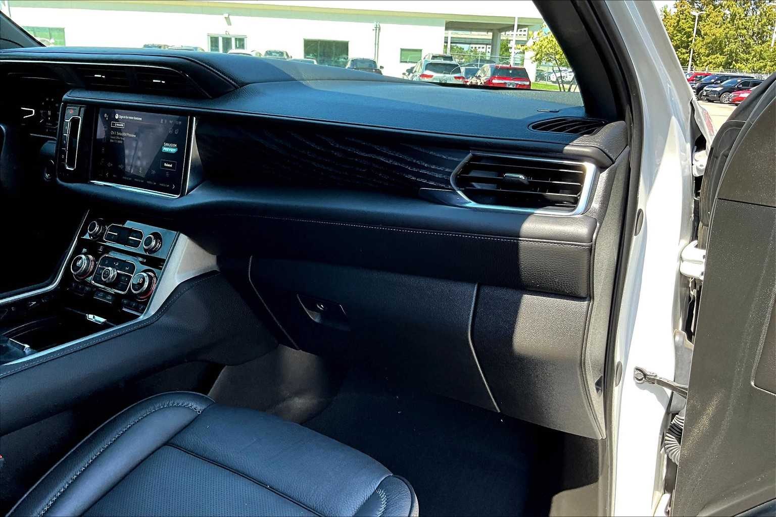 2024 Gmc Yukon Denali photo 15