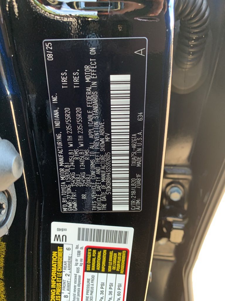 2025 Toyota Highlander Limited photo 30