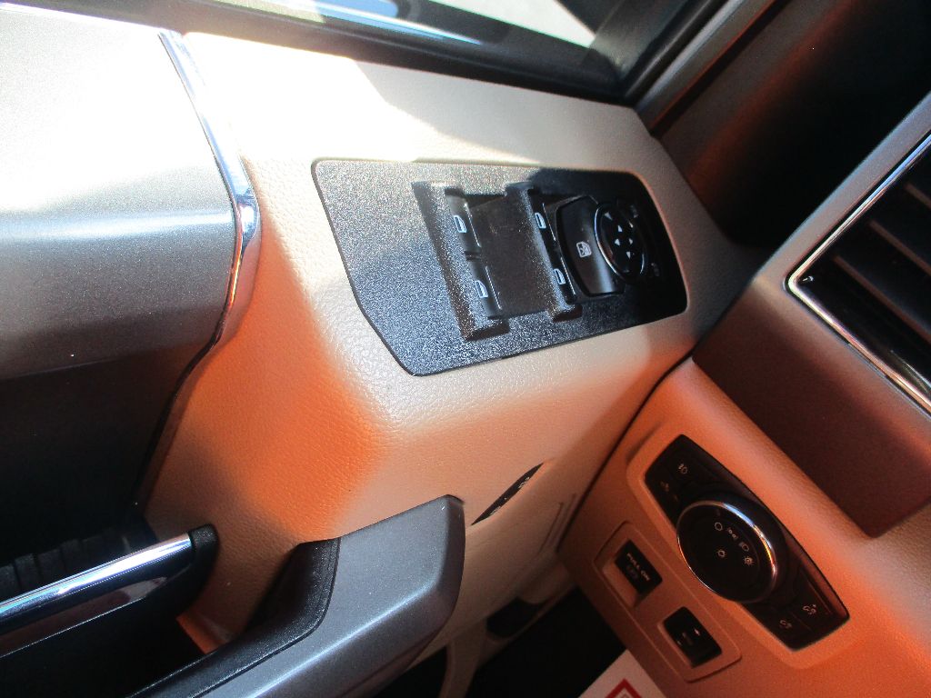 2019 Ford F-150 XLT photo 12