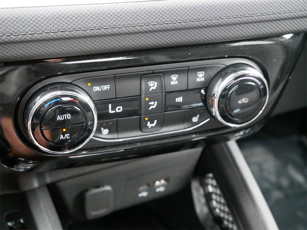 2024 Chevrolet Trailblazer LT photo 18