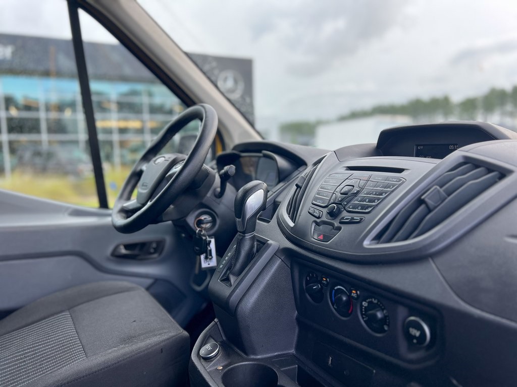 2017 Ford Transit Van photo 19
