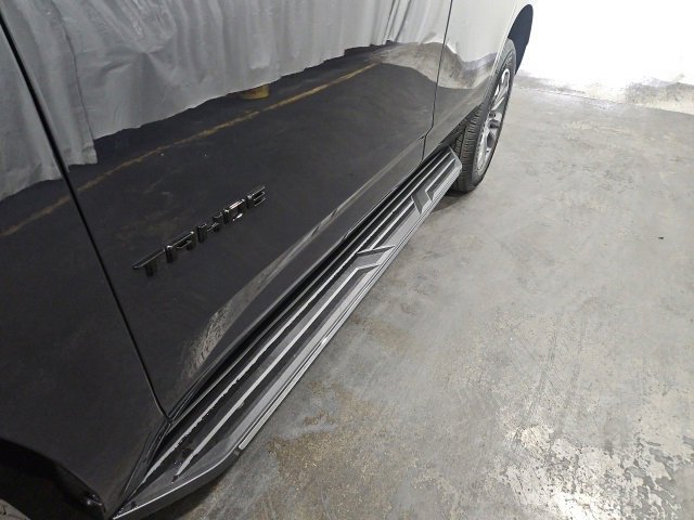 2025 Chevrolet Tahoe LS photo 8