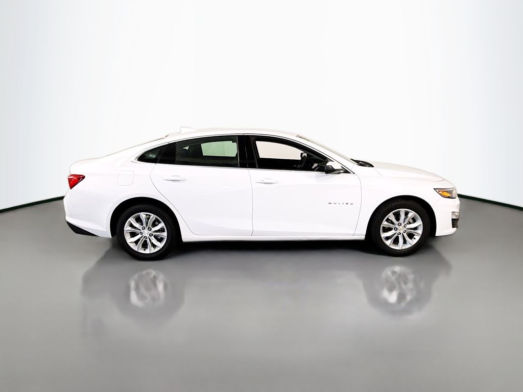 2023 Chevrolet Malibu 1LT photo 11