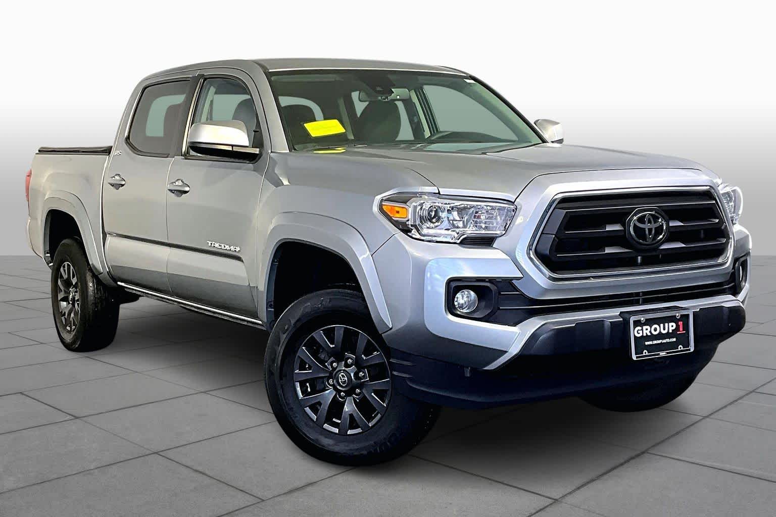 2023 Toyota Tacoma SR5 photo 2