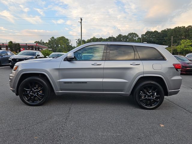 2018 Jeep Grand Cherokee Altitude photo 19