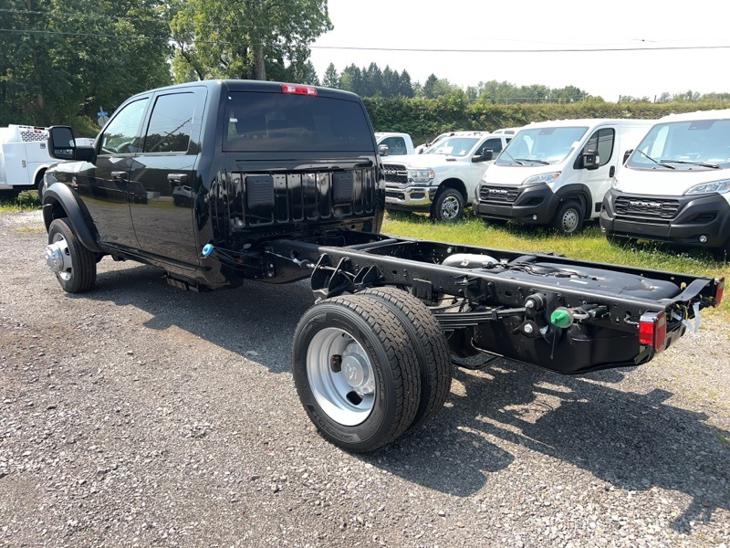 2024 Ram 5500 Tradesman photo 5