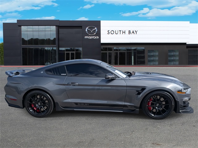 2022 Ford Mustang GT Premium photo 2