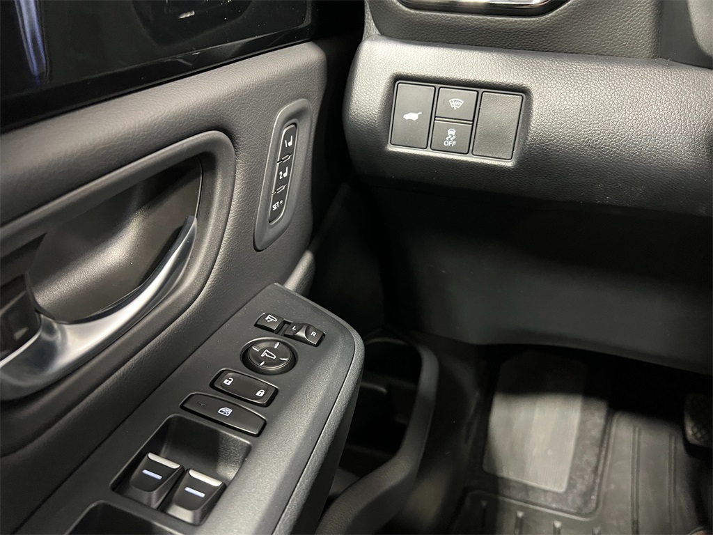 2025 Honda Pilot TrailSport photo 11