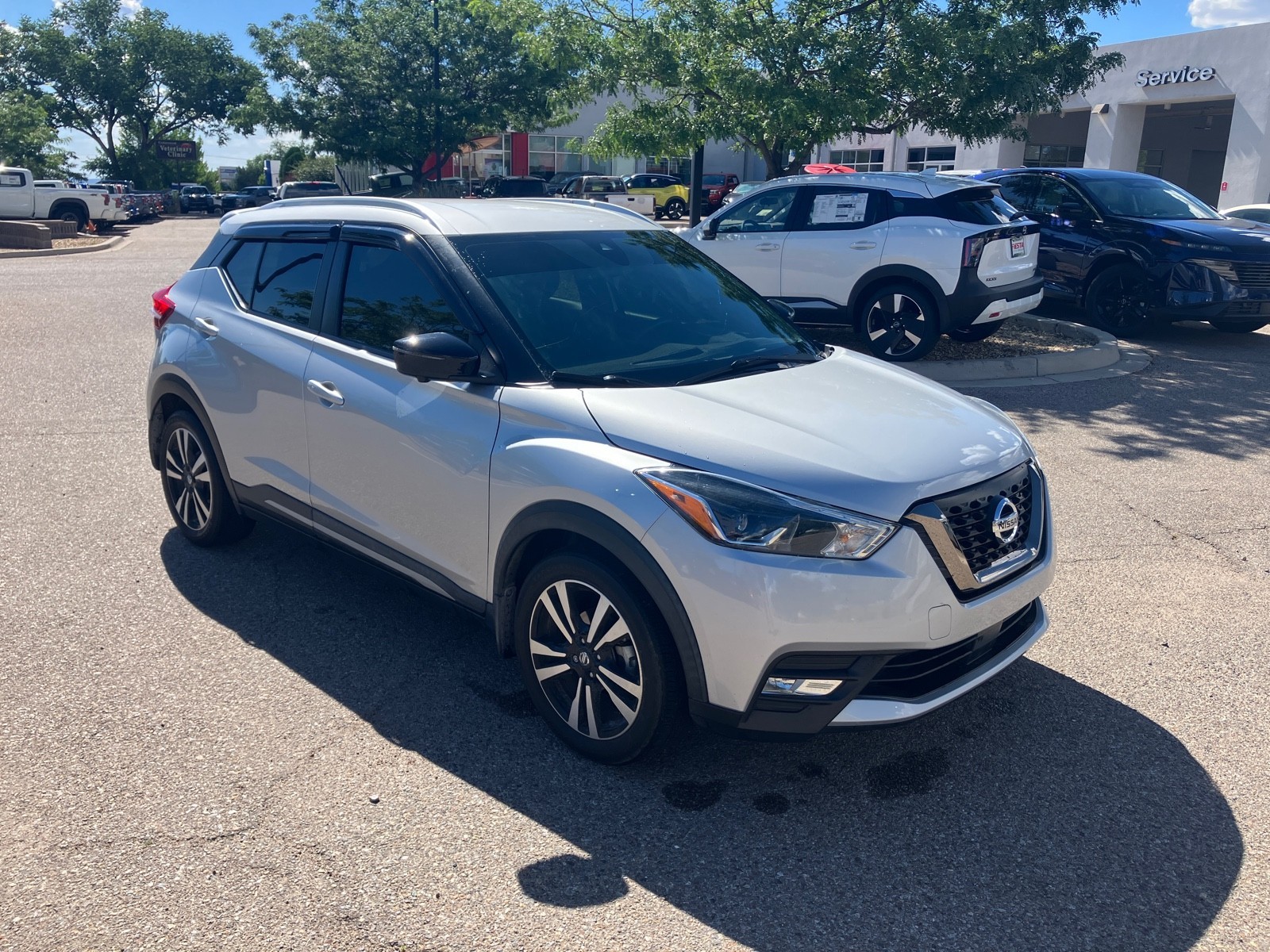 Used 2020 SILVER Nissan SR image 1