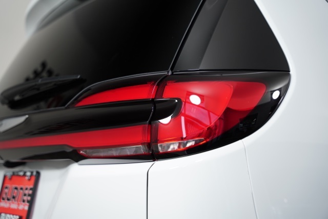 2026 Chrysler Pacifica photo 33
