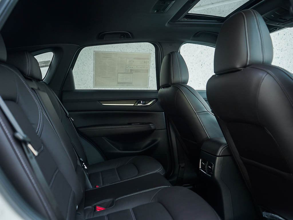 2025 Mazda CX-5 2.5 Turbo Signature photo 10