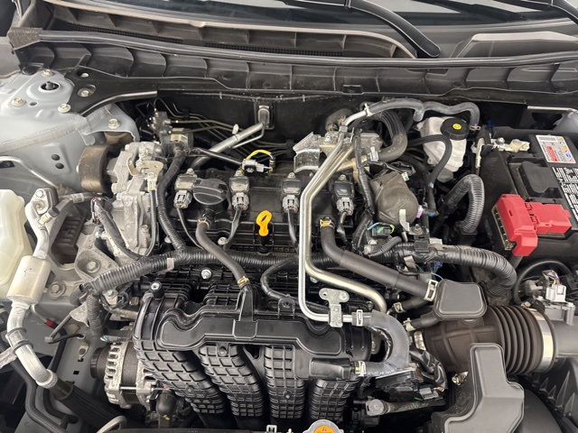 2023 Nissan Altima 2.5 SR photo 17