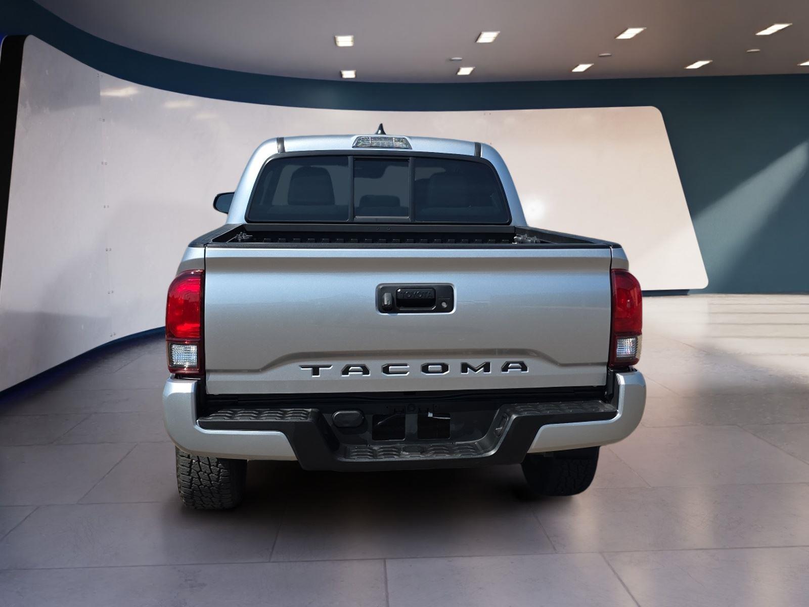 2023 Toyota Tacoma SR photo 4