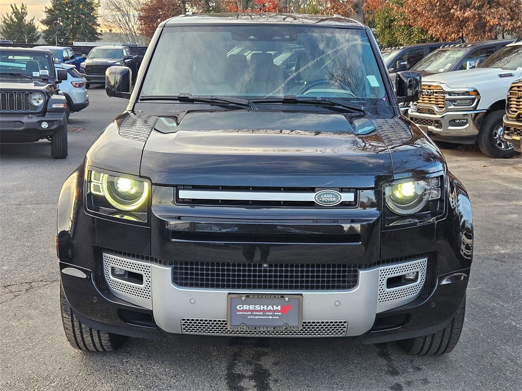 2022 Land Rover Defender 110 XS Edition photo 2