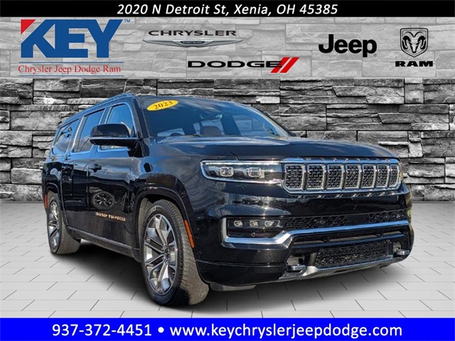 2023 Jeep Grand Wagoneer L Series III's photo