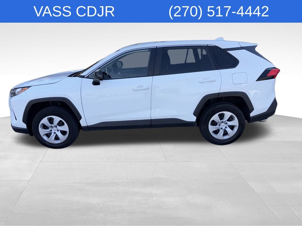 2024 Toyota RAV4 LE photo 6