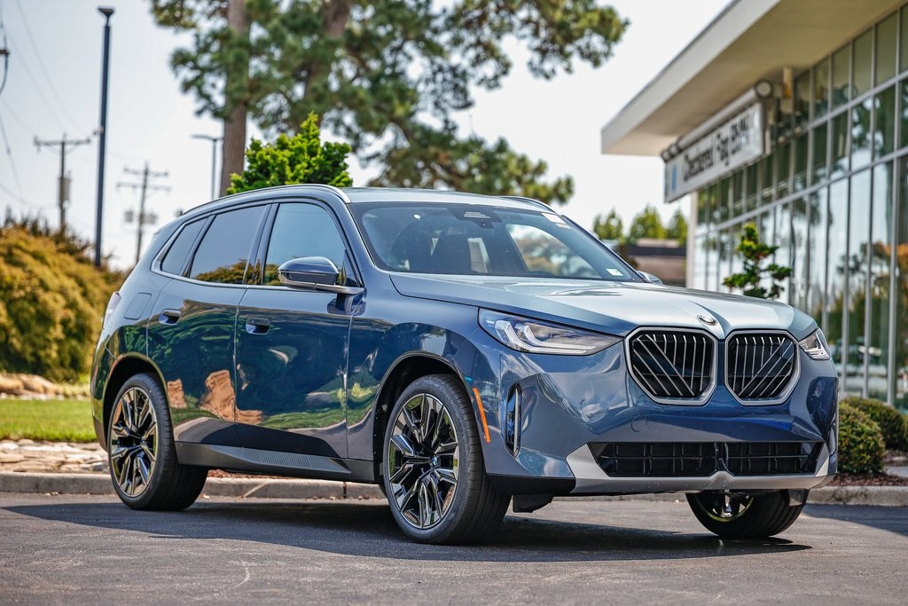 2026 BMW X3 30's photo