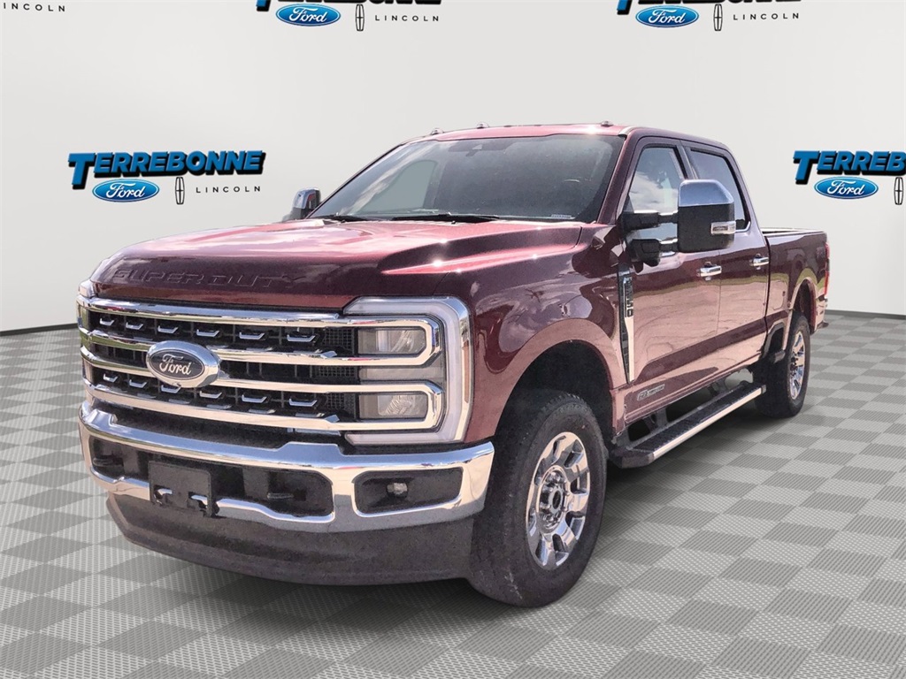 2025 Ford F-250 Super Duty Lariat's photo