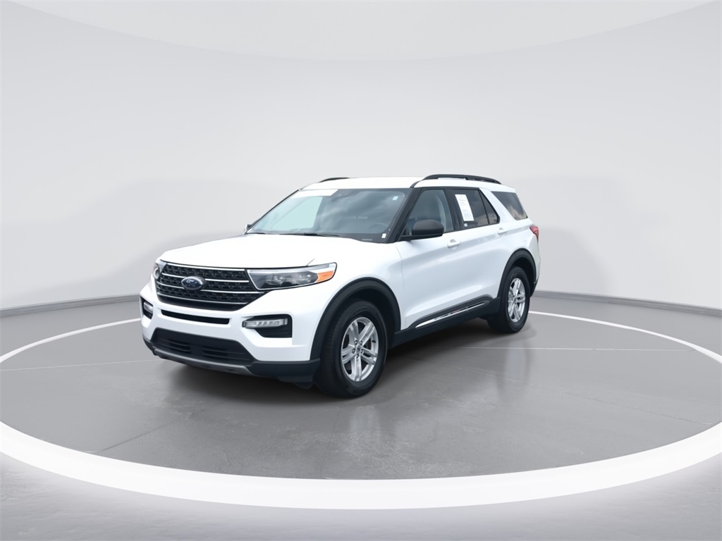 2024 Ford Explorer XLT photo 4