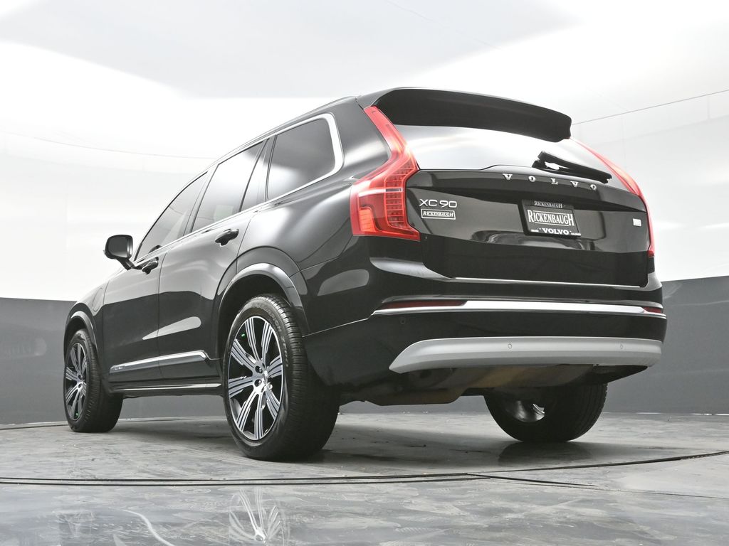 2022 Volvo XC90 T8 Inscription Expression photo 18
