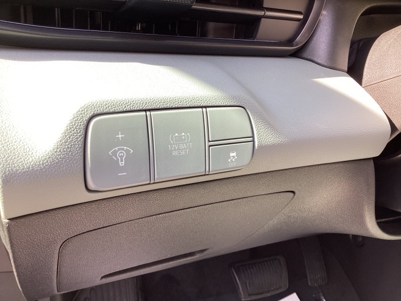2025 Hyundai Elantra Hybrid Limited photo 29