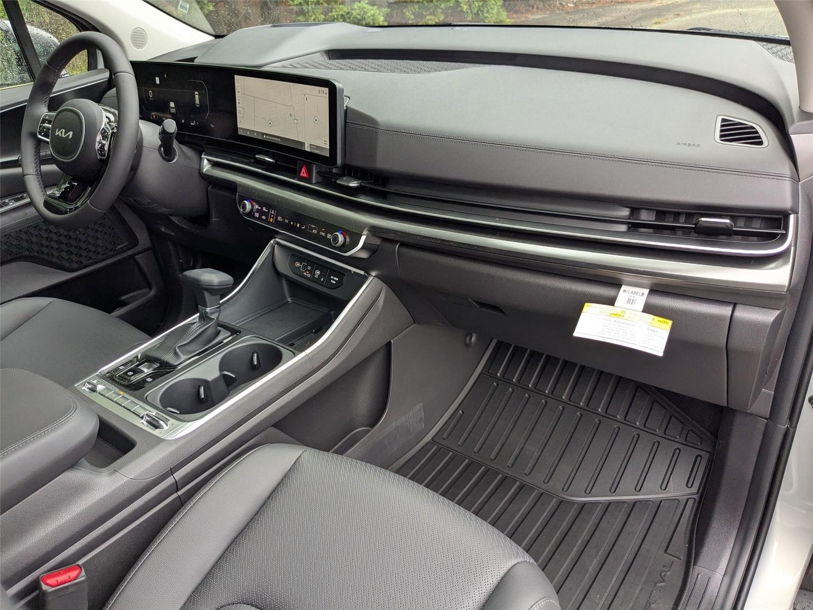 2025 Kia Carnival SX Prestige photo 37