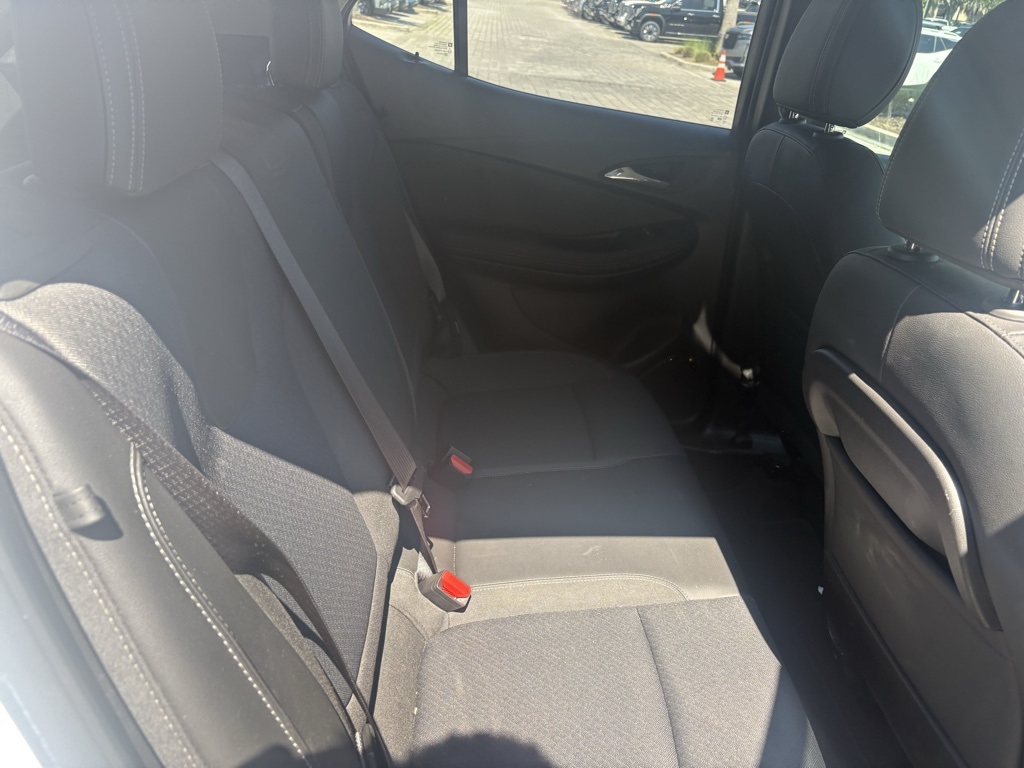 2022 Buick Encore GX Preferred photo 14
