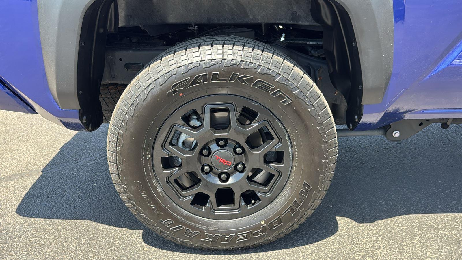 2024 Toyota Tacoma TRD Double Cab photo 9