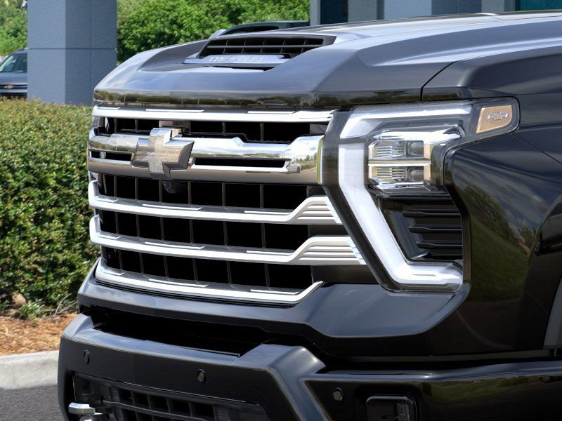 2025 Chevrolet Silverado 3500HD High Country photo 13