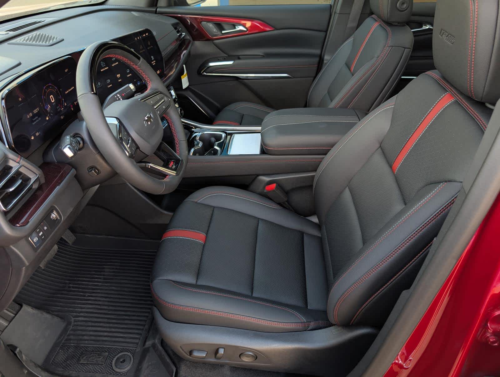 2025 Chevrolet Traverse RS photo 9