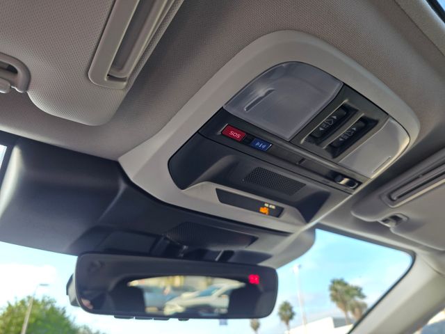 2025 Subaru Crosstrek Premium photo 32