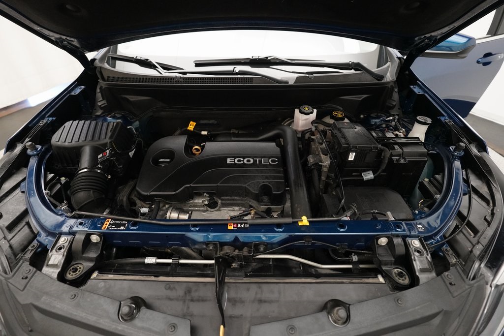 2020 Chevrolet Equinox LT photo 3