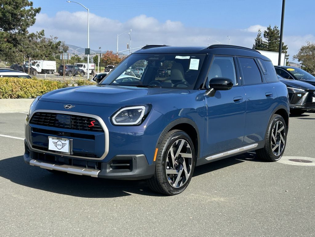 2026 MINI Countryman S's photo