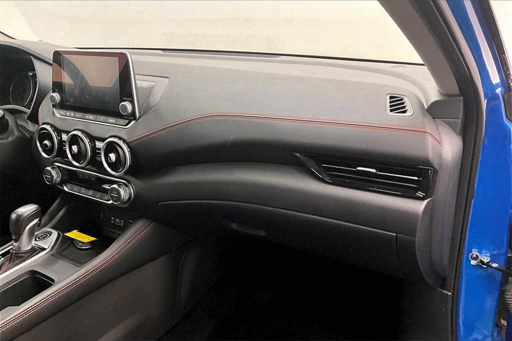 2024 Nissan Sentra SR photo 14