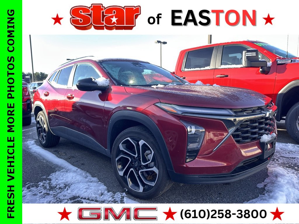 2024 Chevrolet Trax RS's photo