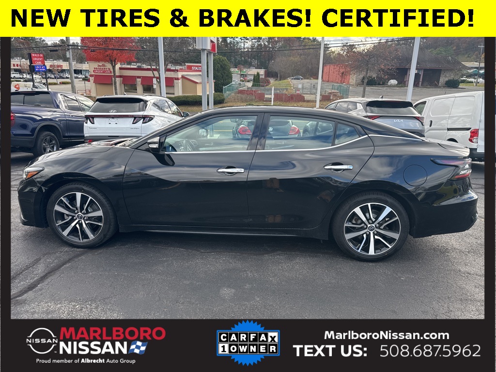 2023 Nissan Maxima SV photo 4