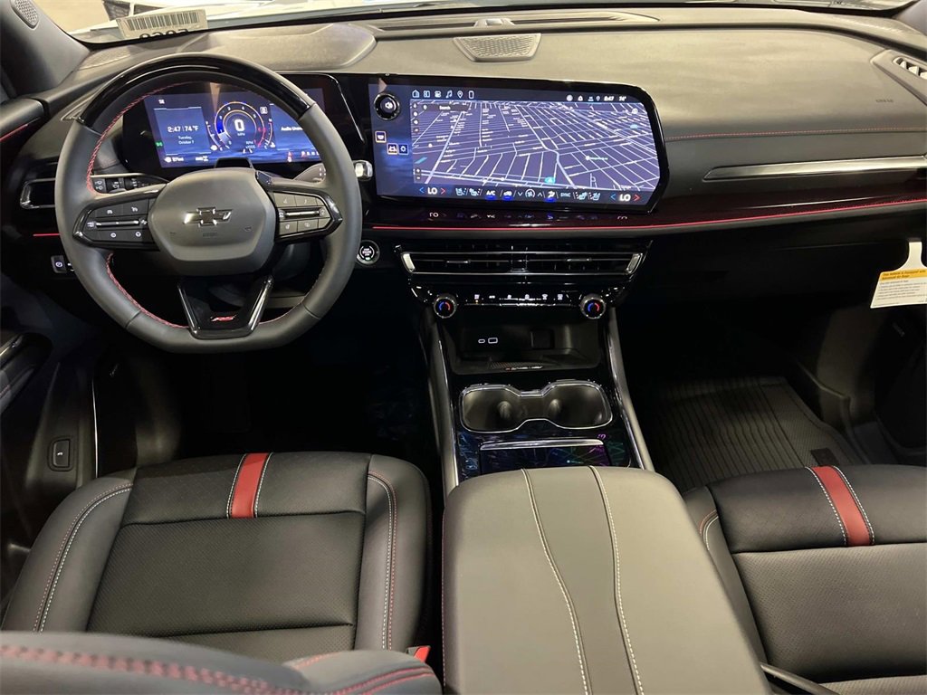 2026 Chevrolet Traverse RS photo 3
