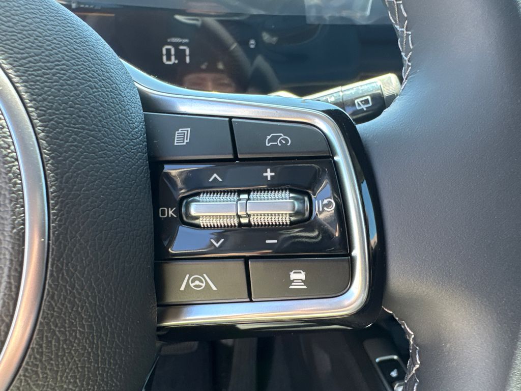 2025 Kia Sorento EX photo 24
