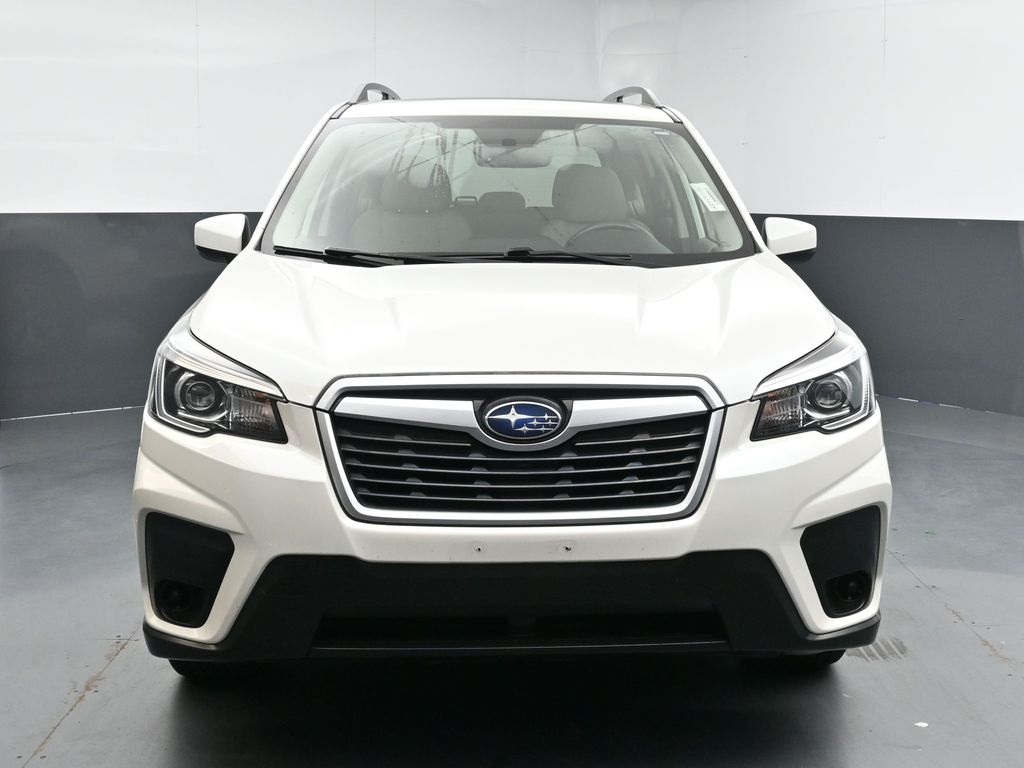 2019 Subaru Forester Premium photo 2
