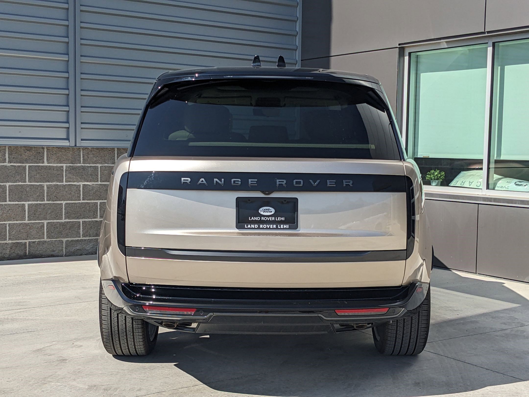 2025 Land Rover Range Rover Autobiography LWB photo 5