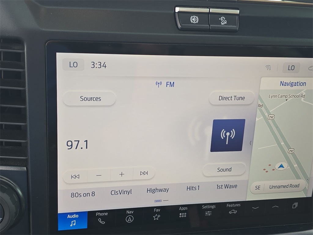2025 Ford F-350 Lariat photo 22
