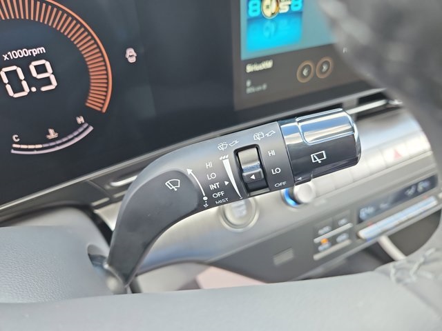 2026 Hyundai Kona SEL photo 18